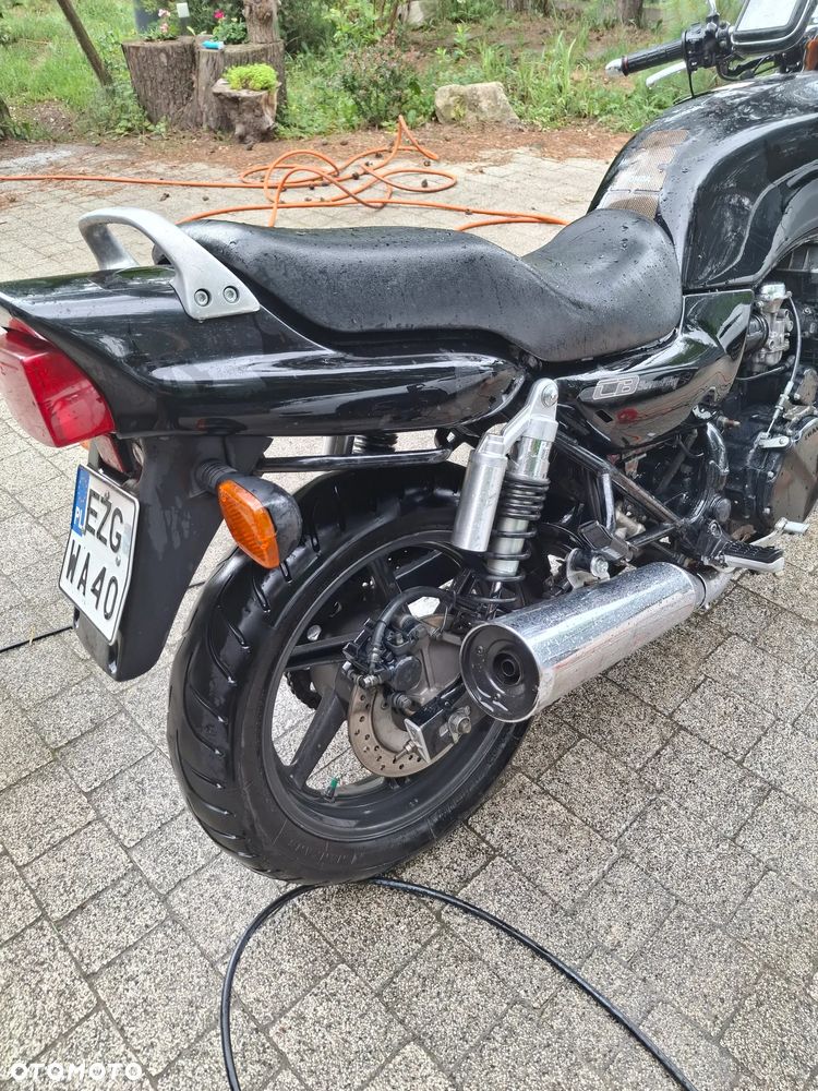 Honda CB - 7