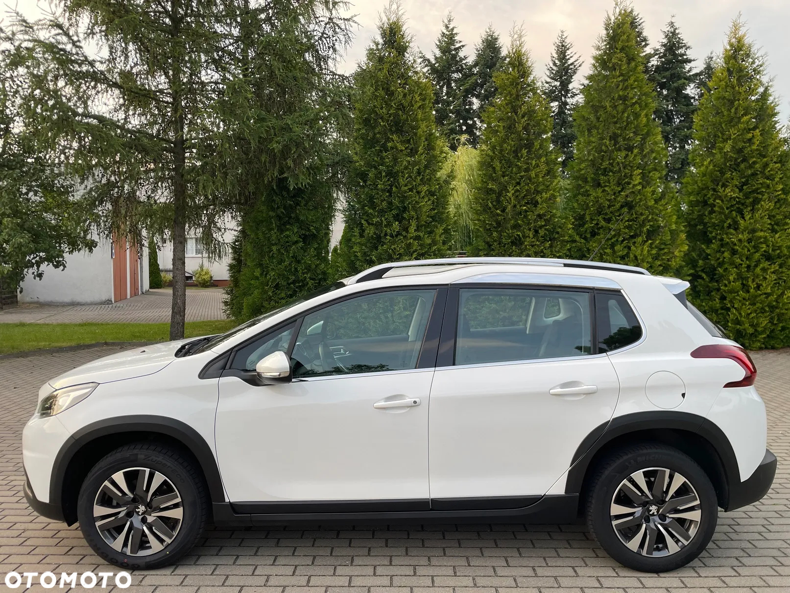 Peugeot 2008 - 16