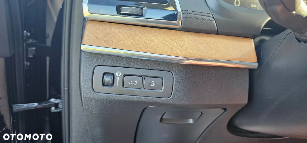 Volvo XC 90 T8 AWD Twin Engine Geartronic Inscription - 12