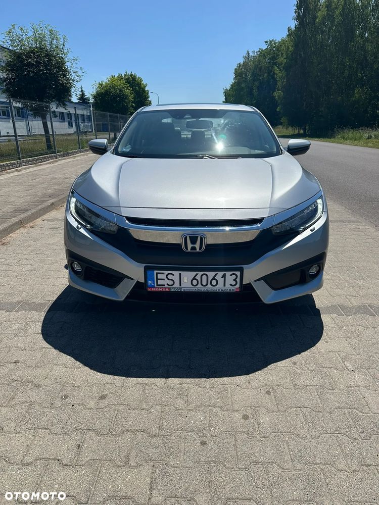 Honda Civic 1.5 T Executive - 2