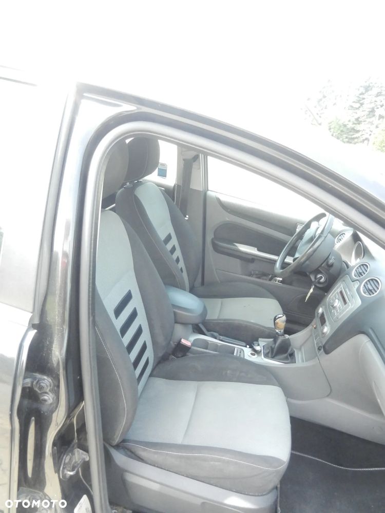 Ford Focus - 4