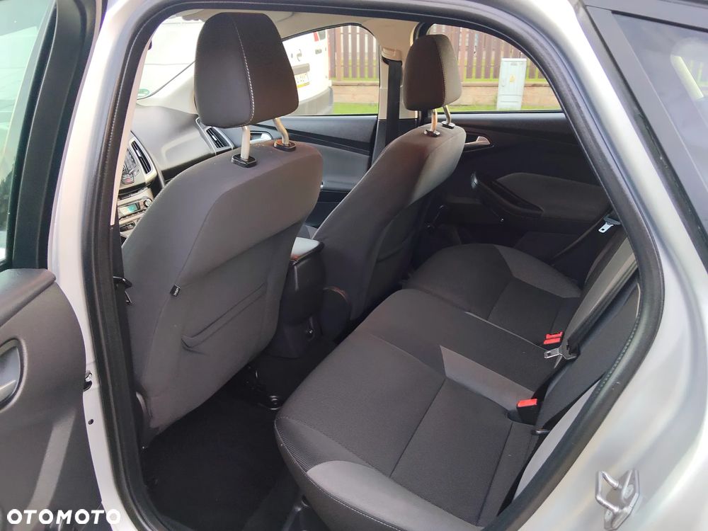Ford Focus - 19