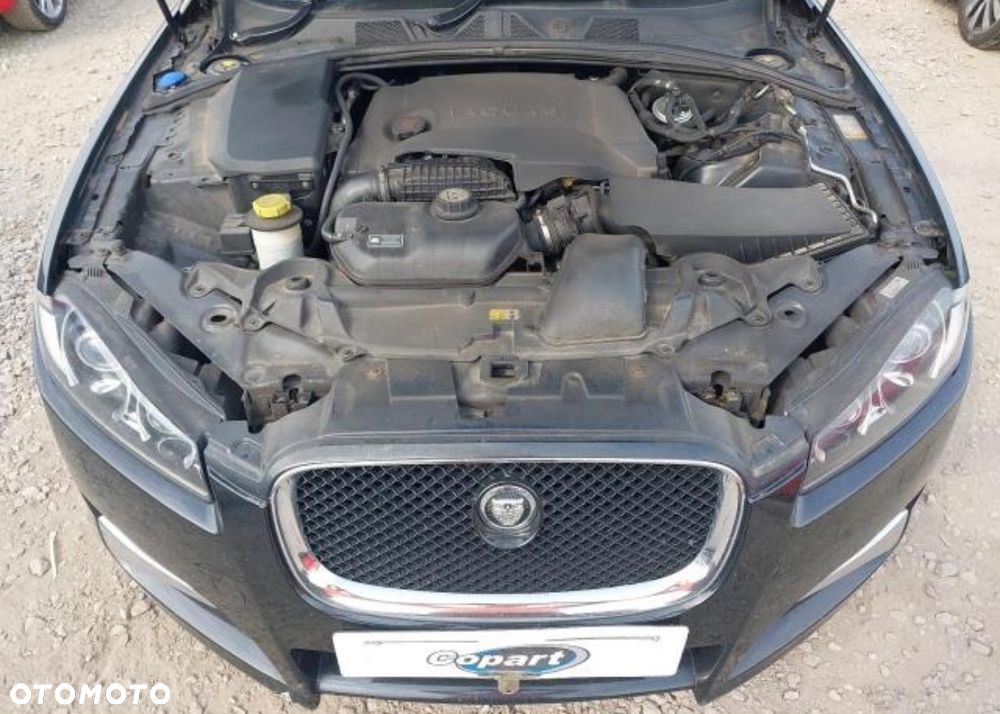 Jaguar XF 3.0 V6 D S - 5