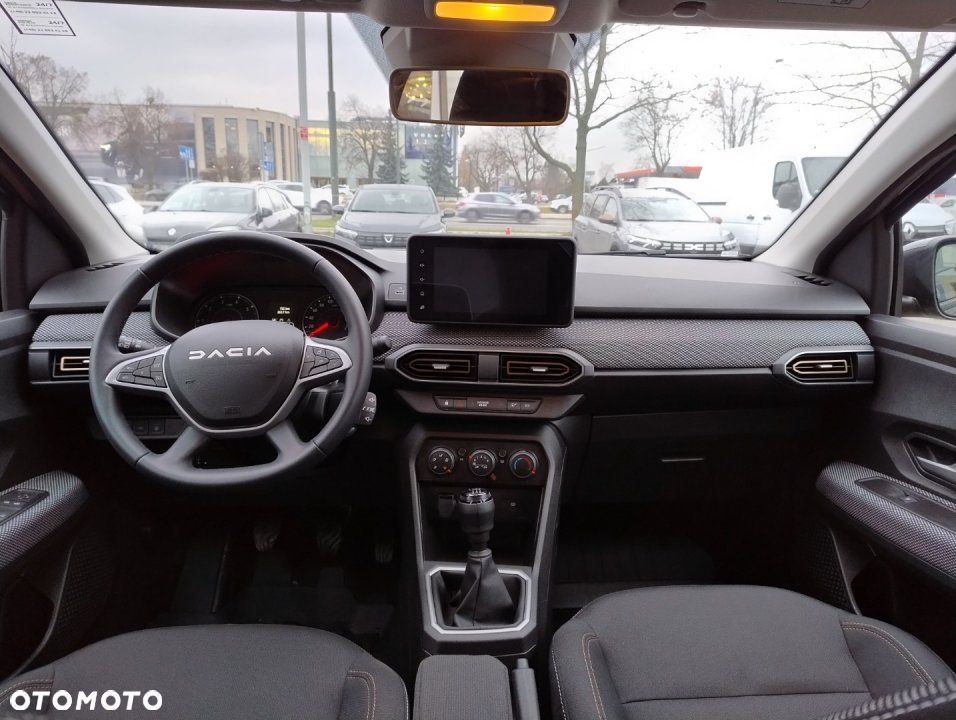 Dacia Sandero - 11