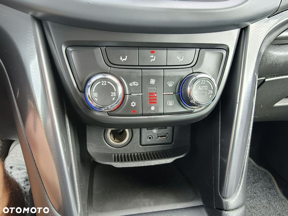 Opel Zafira - 33
