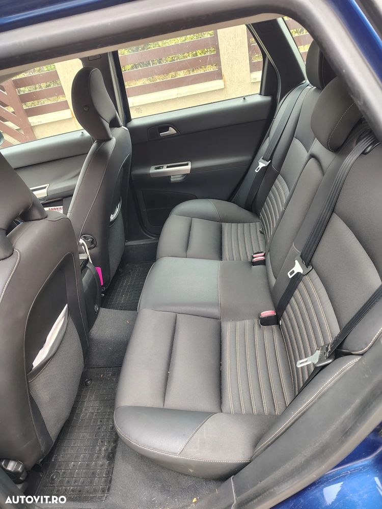 Volvo V50 - 2
