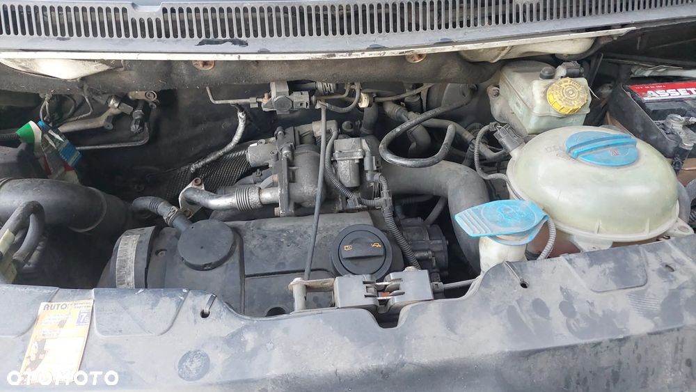 Volkswagen Transporter - 6