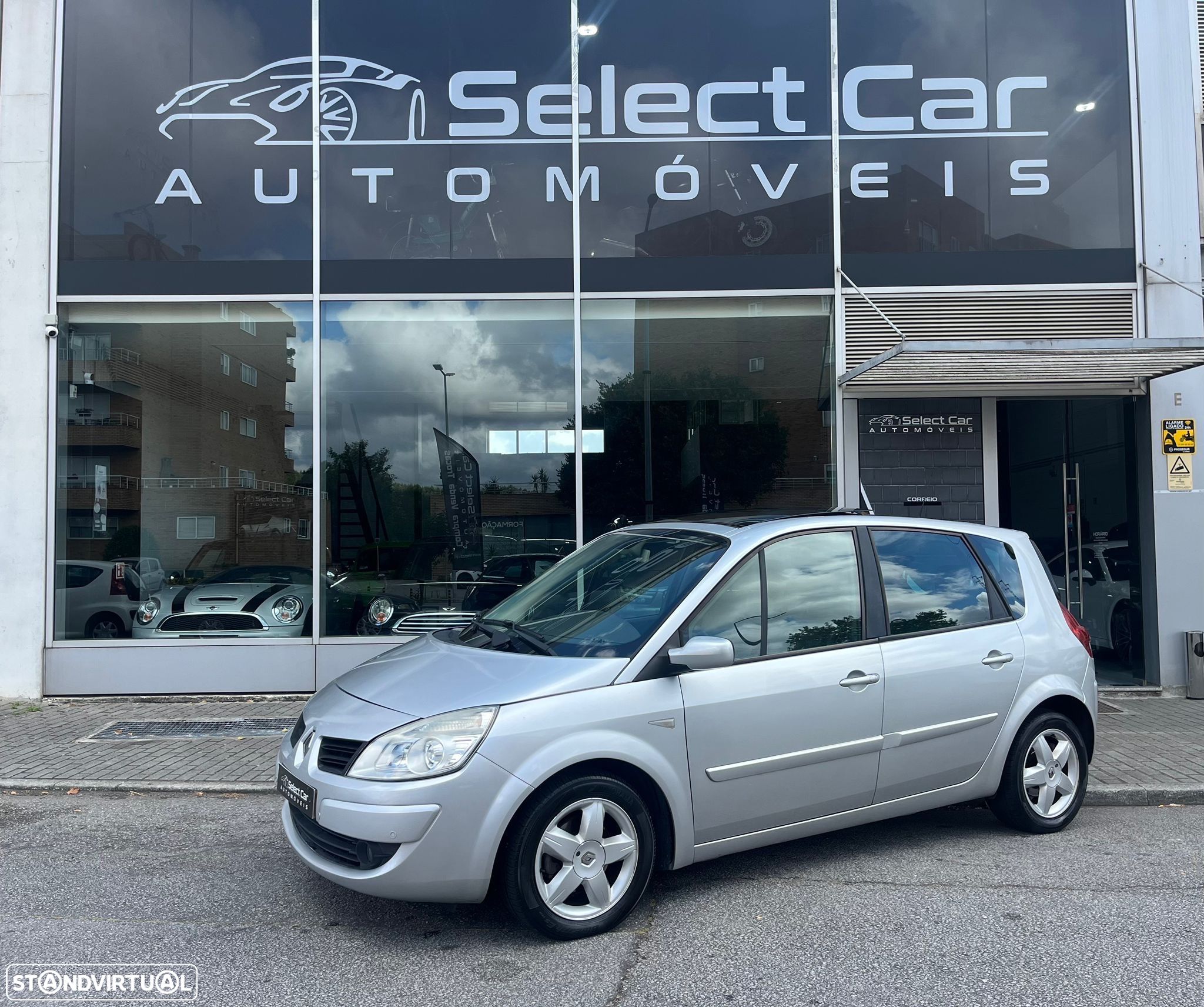 Renault Scénic 1.5 dCi SE Exclusive II - 1