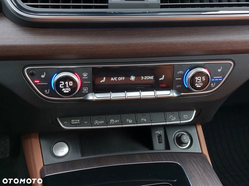 Audi Q5 Sportback - 13
