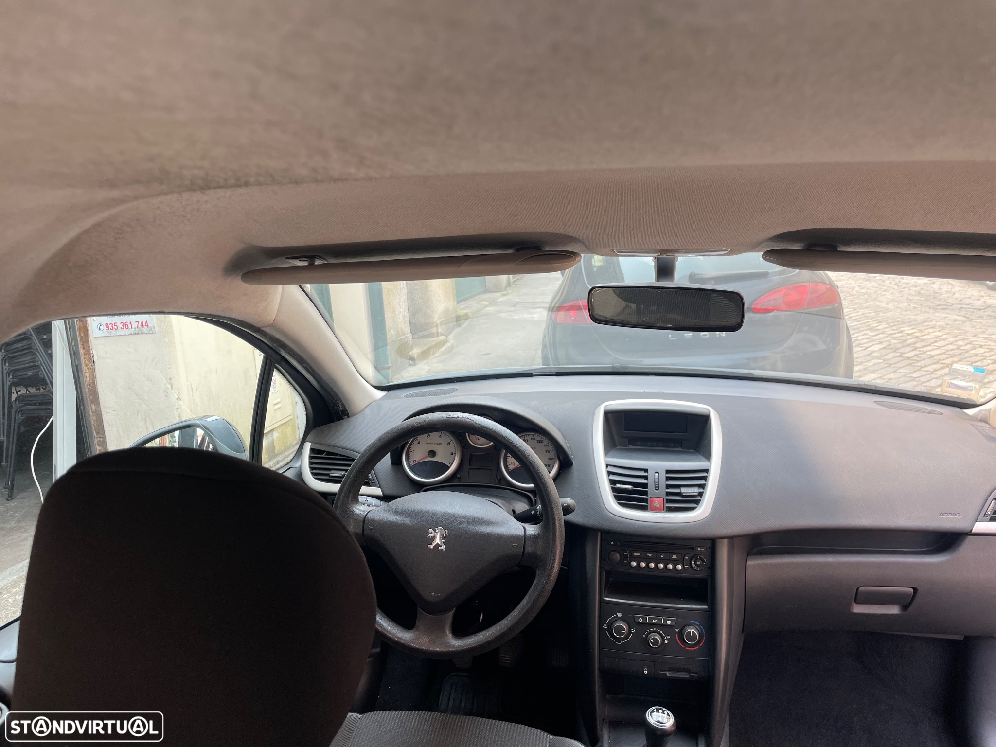 Peugeot 207 1.4 16V Active - 12