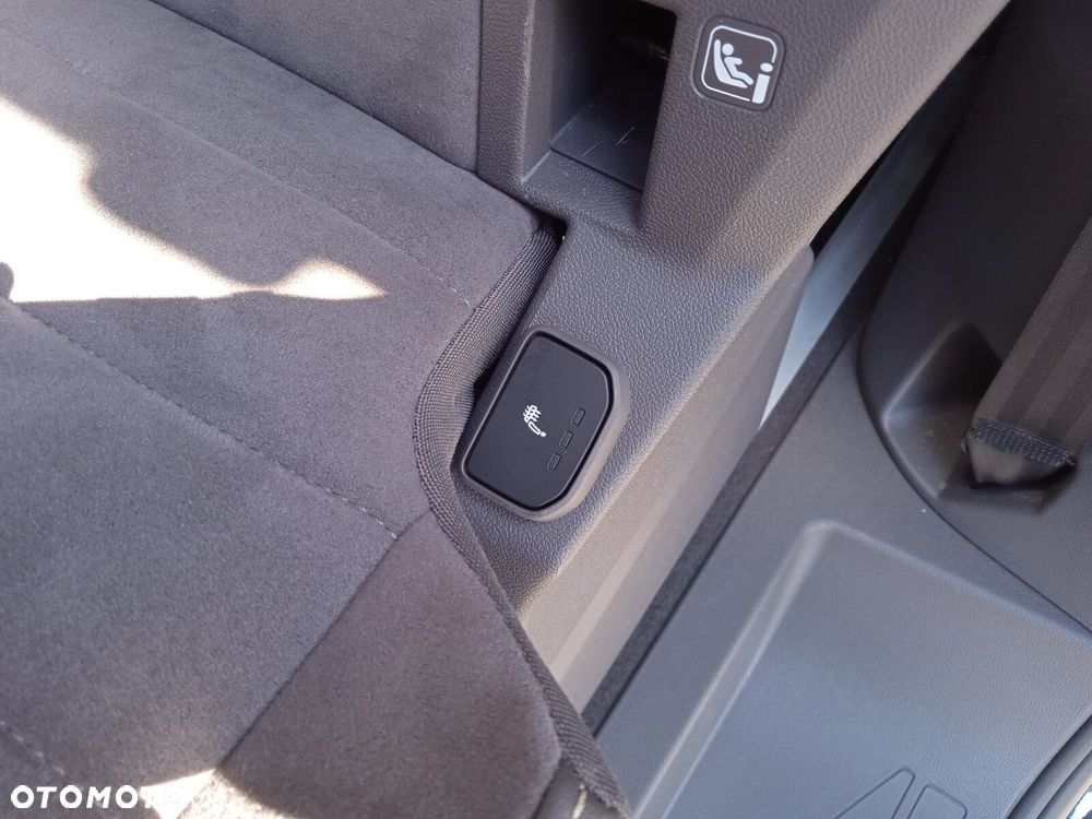 Volkswagen Multivan 2.0 TDI L2 Life DSG - 16
