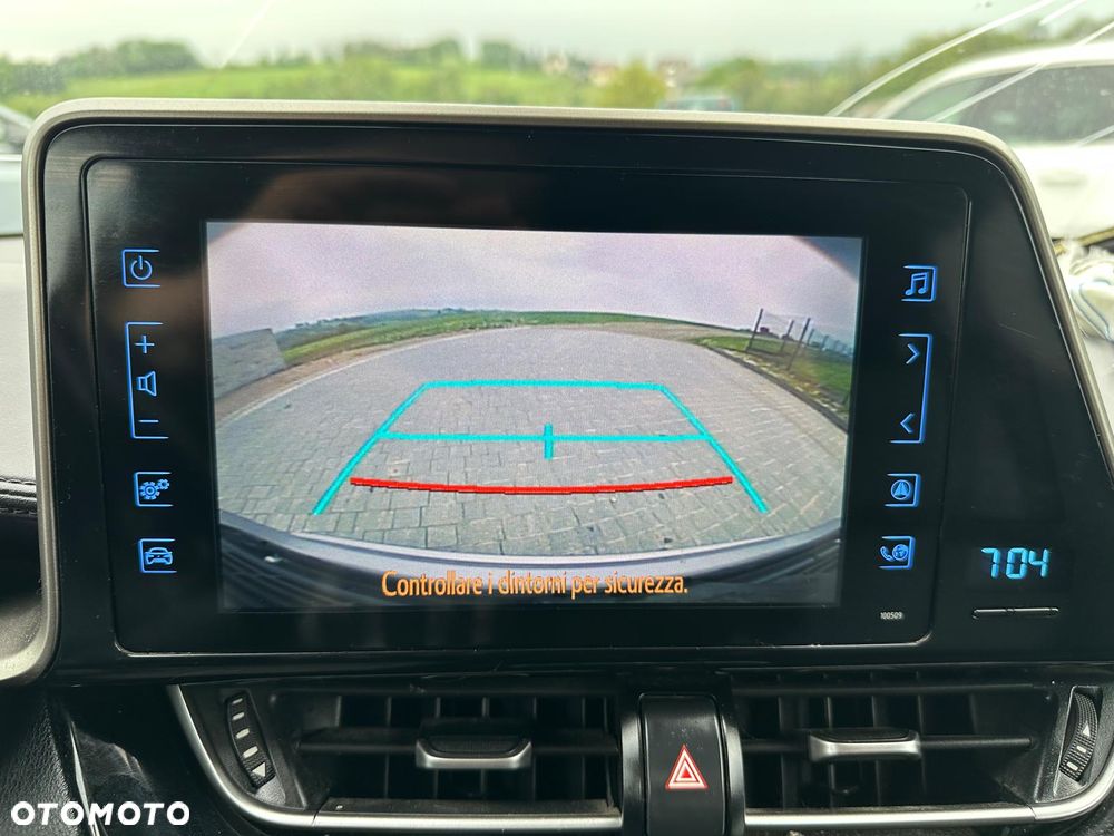 Toyota C-HR Lounge - 17