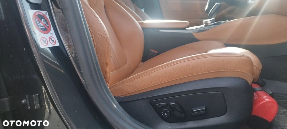 BMW Seria 5 520d M Sport - 18