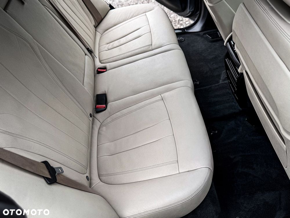 BMW X5 xDrive25d sport - 24