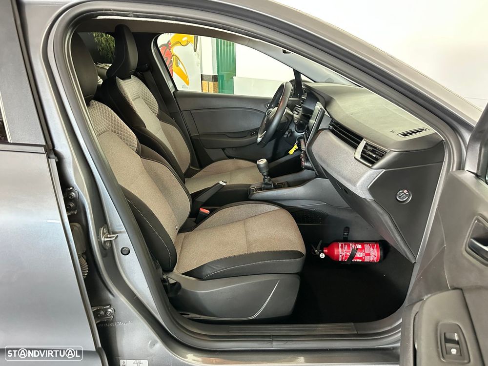 Renault Clio 1.0 TCe Evolution - 29