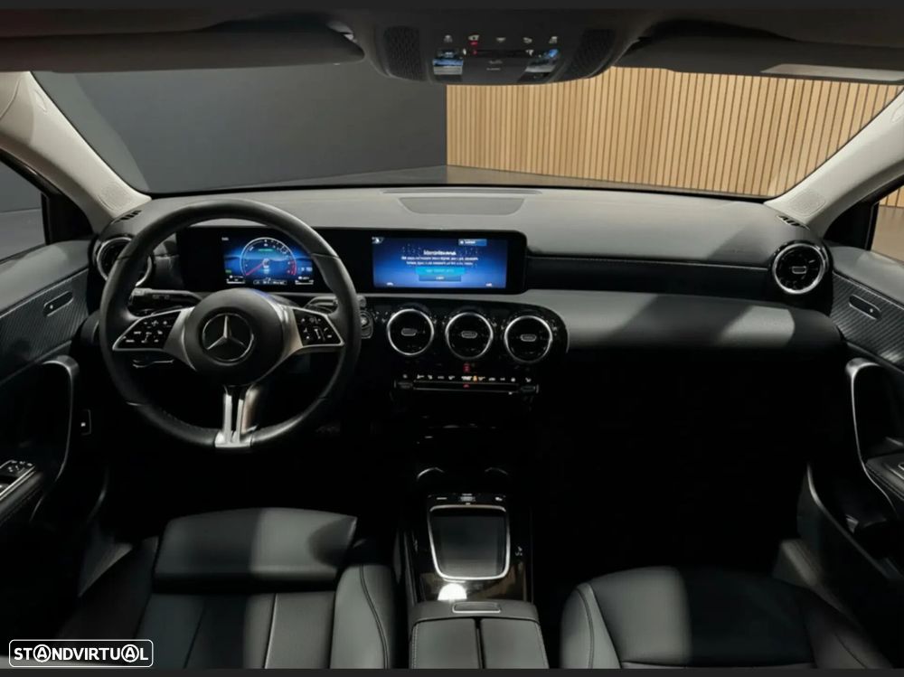 Mercedes-Benz A 250 e Progressive - 8