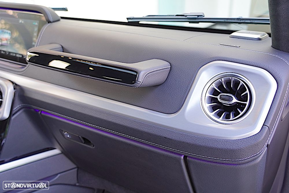 Mercedes-Benz G 63 AMG Standard - 32