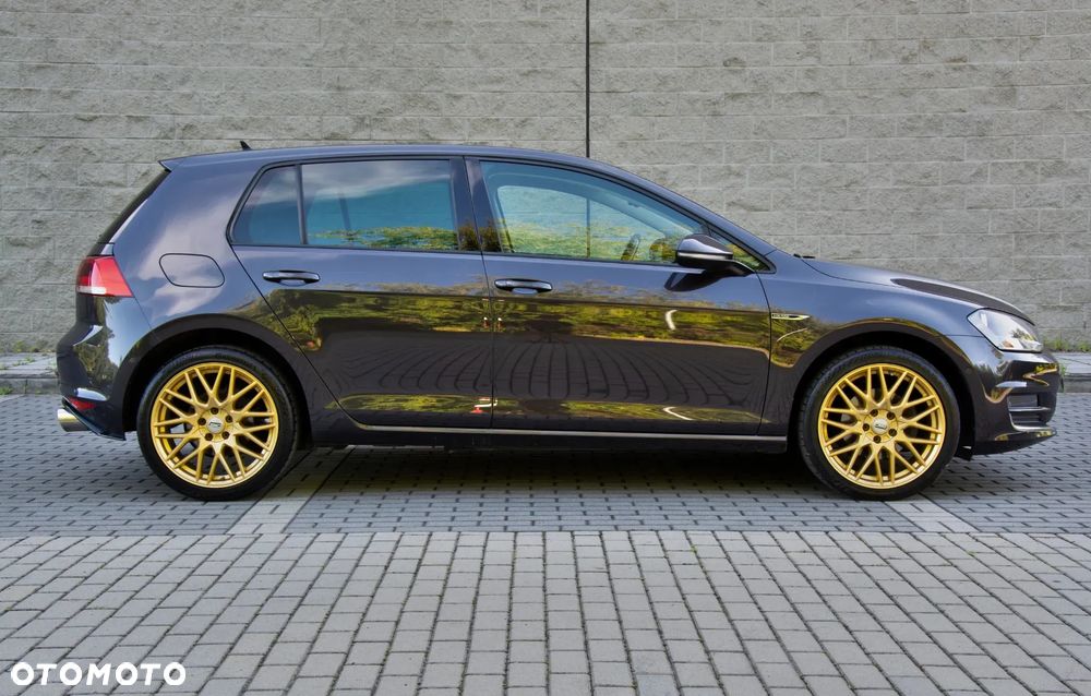 Volkswagen Golf 1.6 TDI BlueMotion Technology Lounge - 11