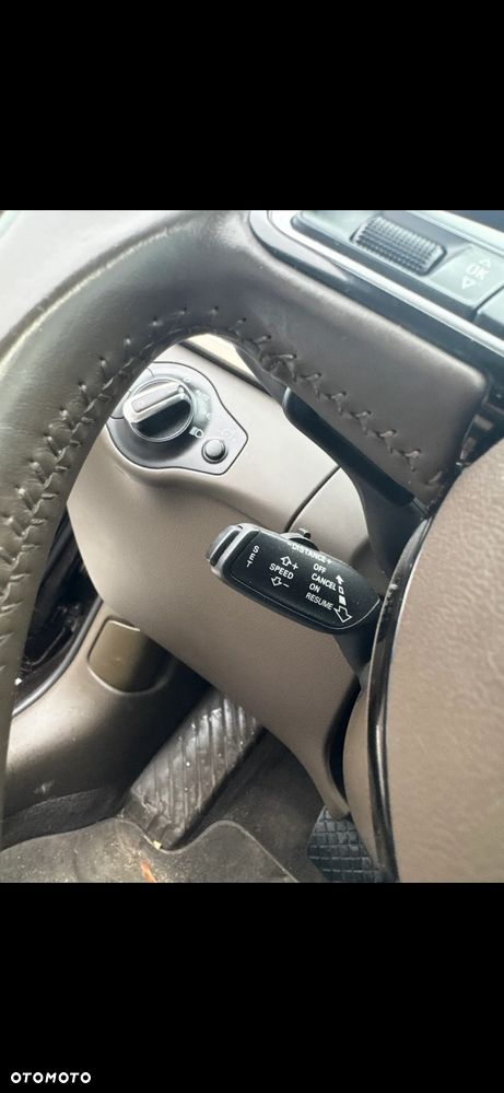 Audi A4 Allroad - 12