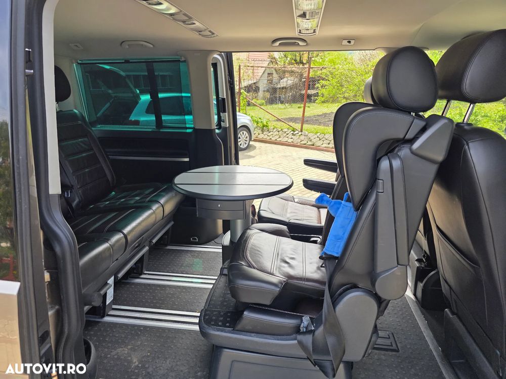 Volkswagen Multivan - 26