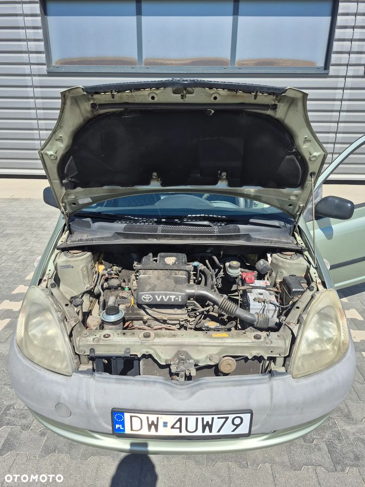 Toyota Yaris 1.0 Luna - 28