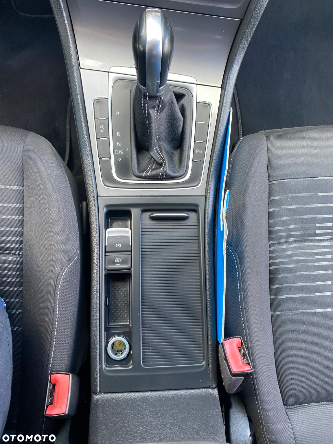 Volkswagen Golf VII 1.6 TDI BMT Highline DSG - 26
