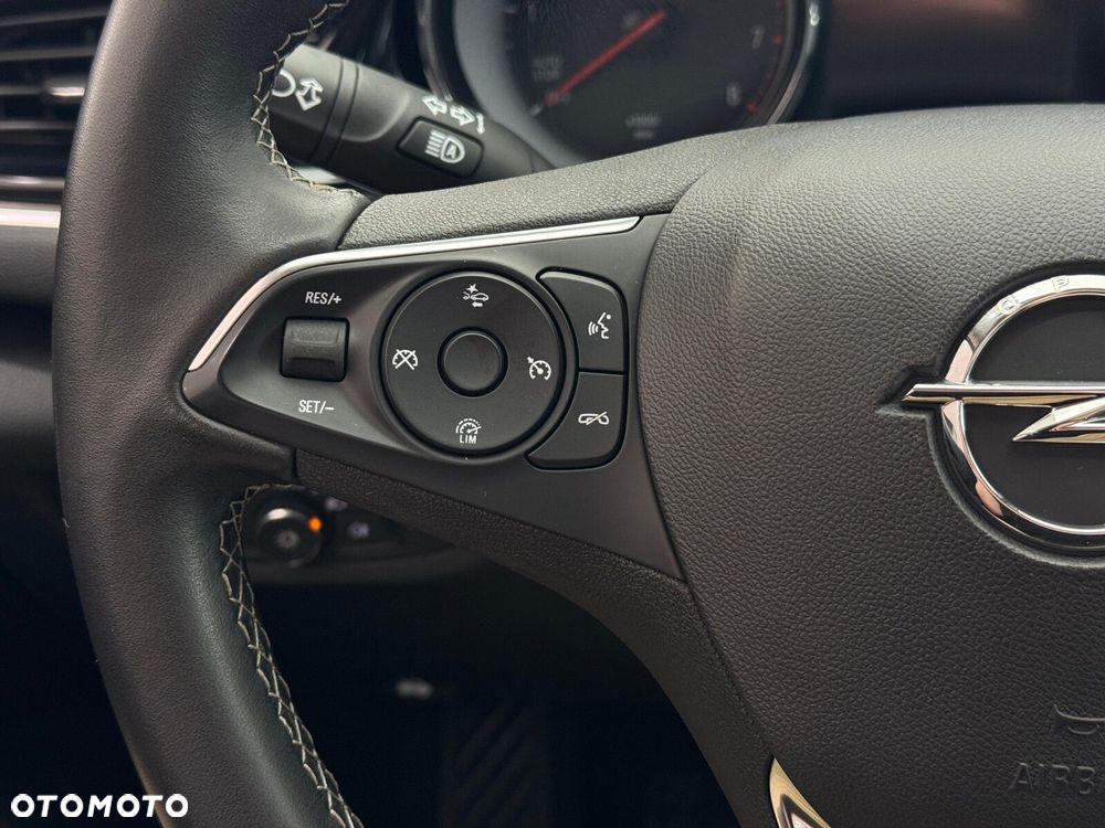 Opel Insignia 1.5 T Innovation S&S - 22