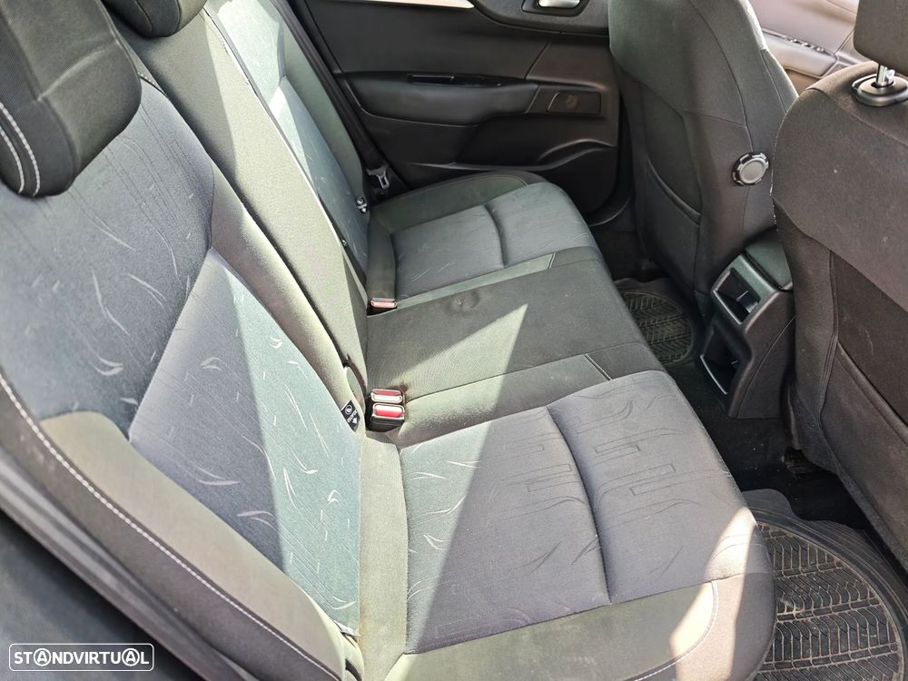 Citroën C4 1.6 HDi FAP Exclusive - 8