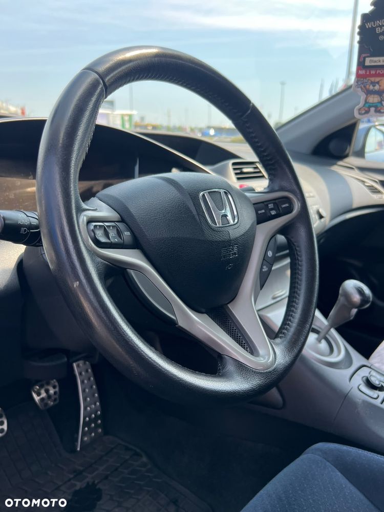 Honda Civic 1.8 Comfort - 7