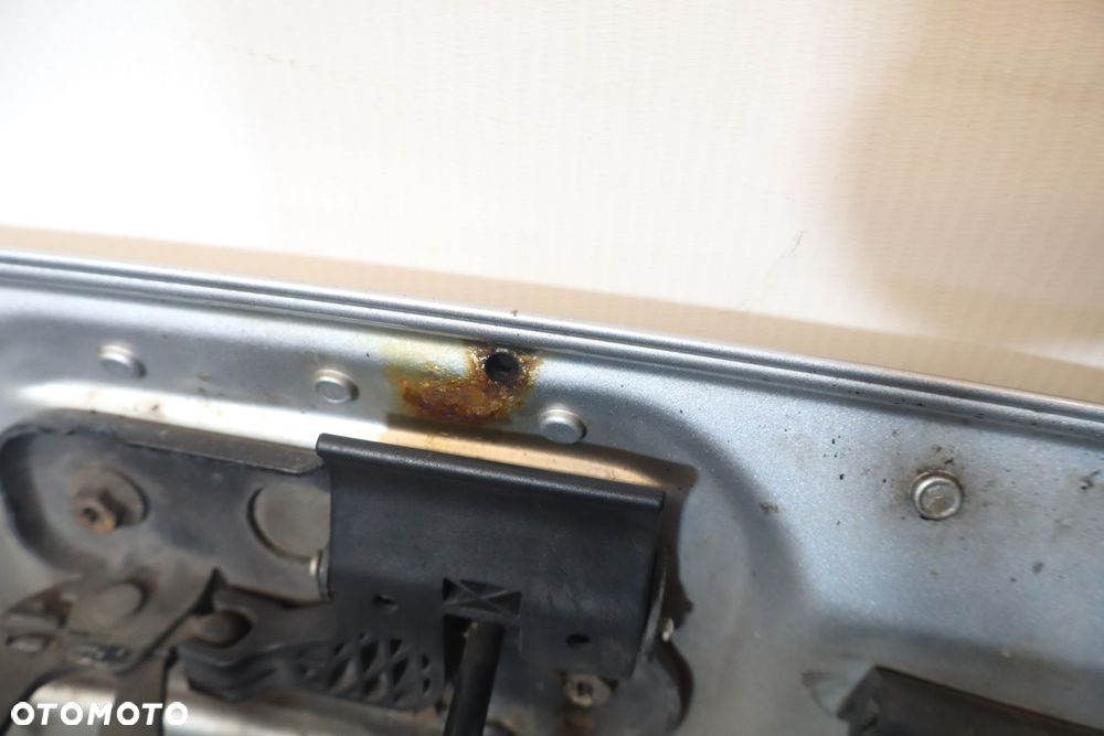 MASKA  VOLKSWAGEN CADDY III - 6