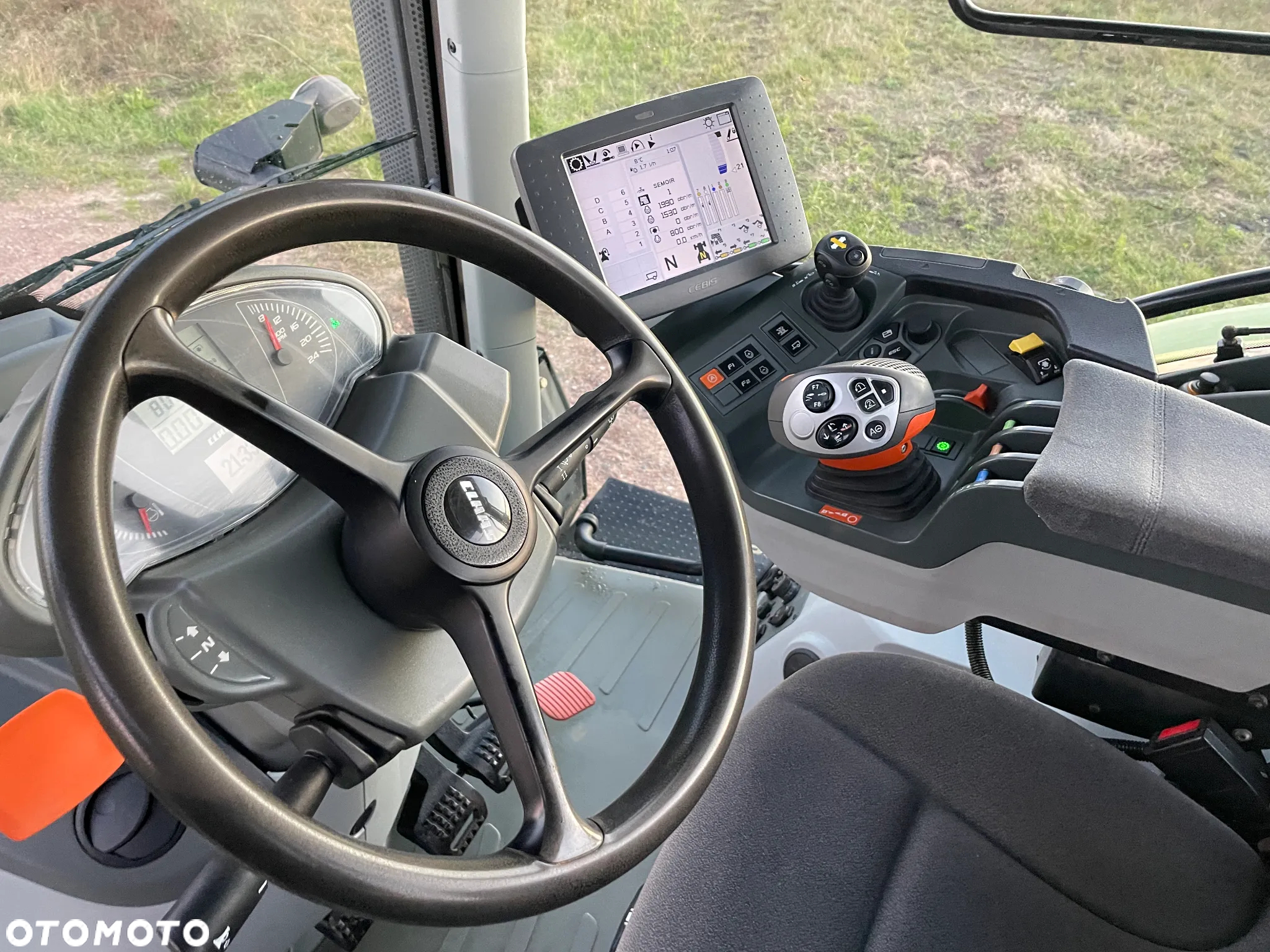 Claas Arion 520 - 19