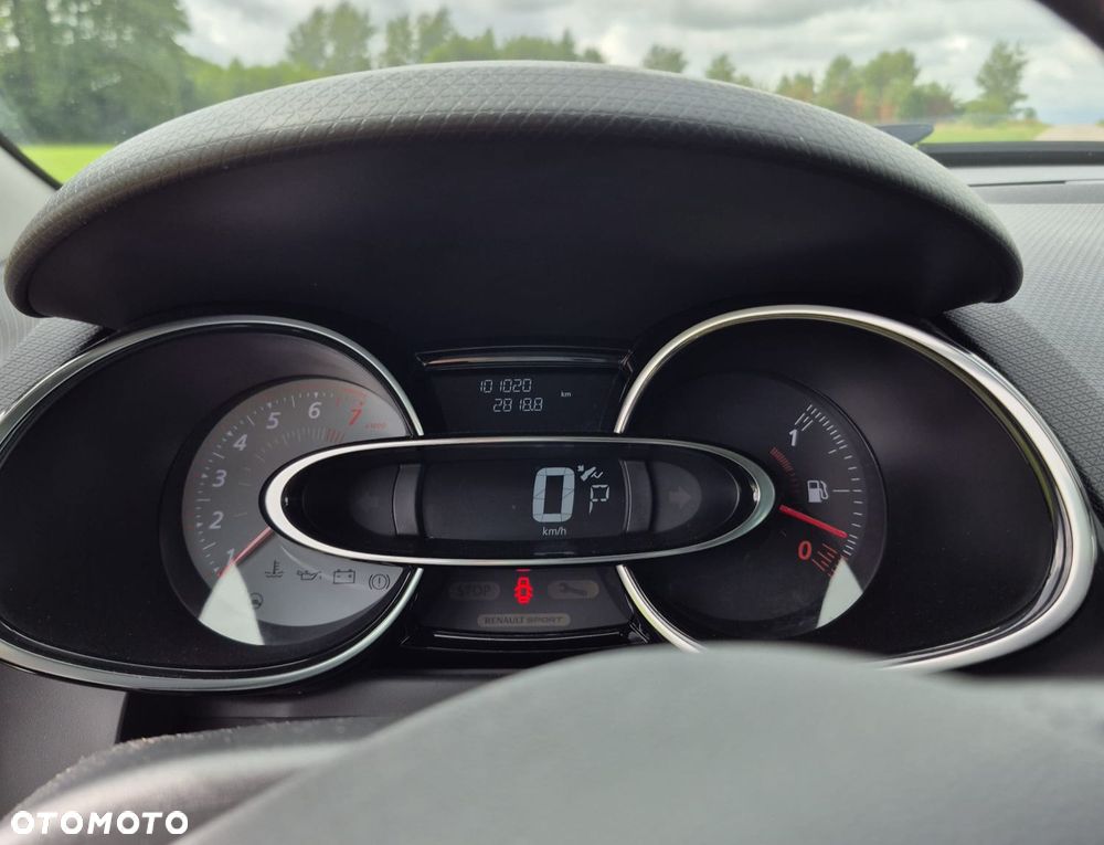 Renault Clio 1.6 R.S.Trophy 220 EDC - 13