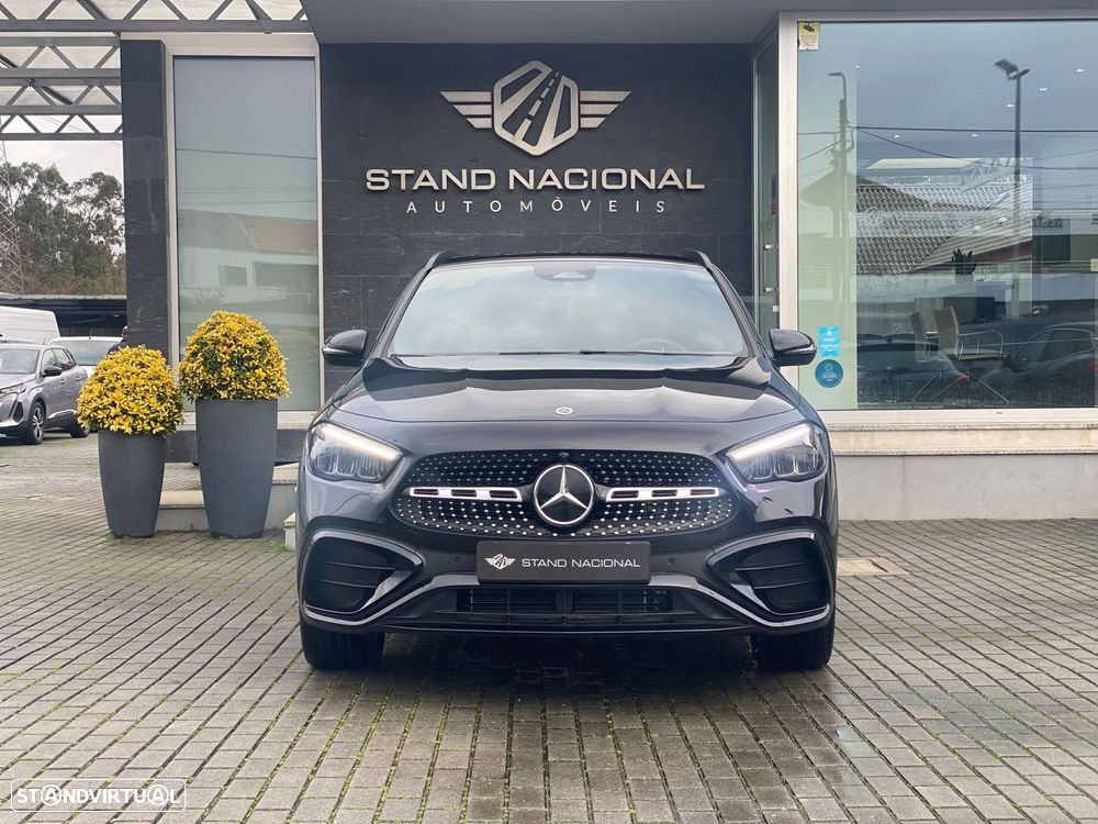 Mercedes-Benz GLA 250 e AMG Line - 2