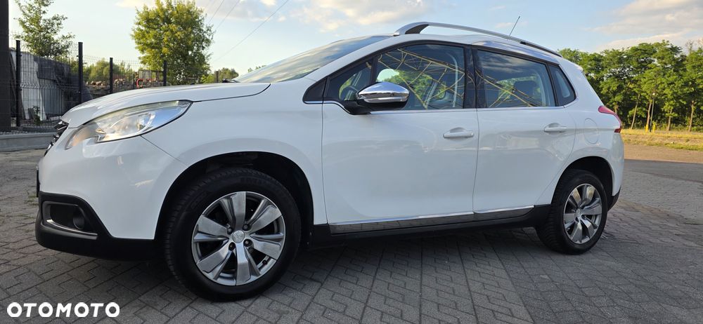 Peugeot 2008 1.2 VTi Allure - 21