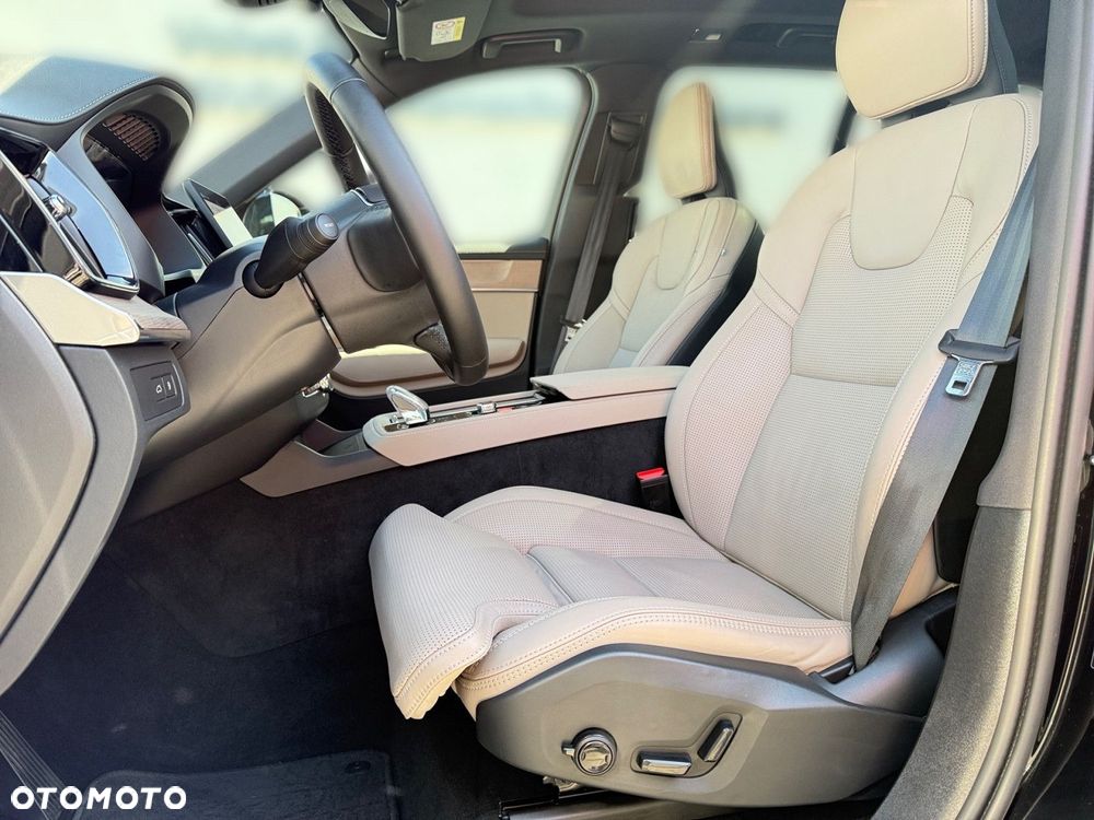 Volvo XC 90 - 10