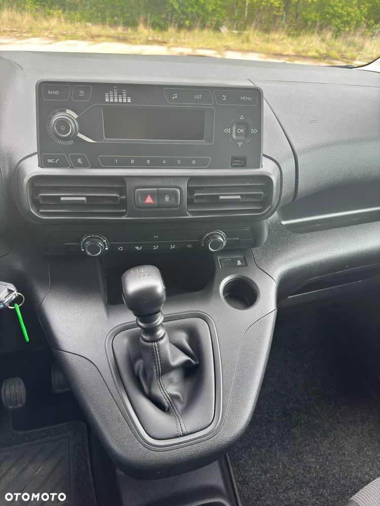 Opel Combo - 17