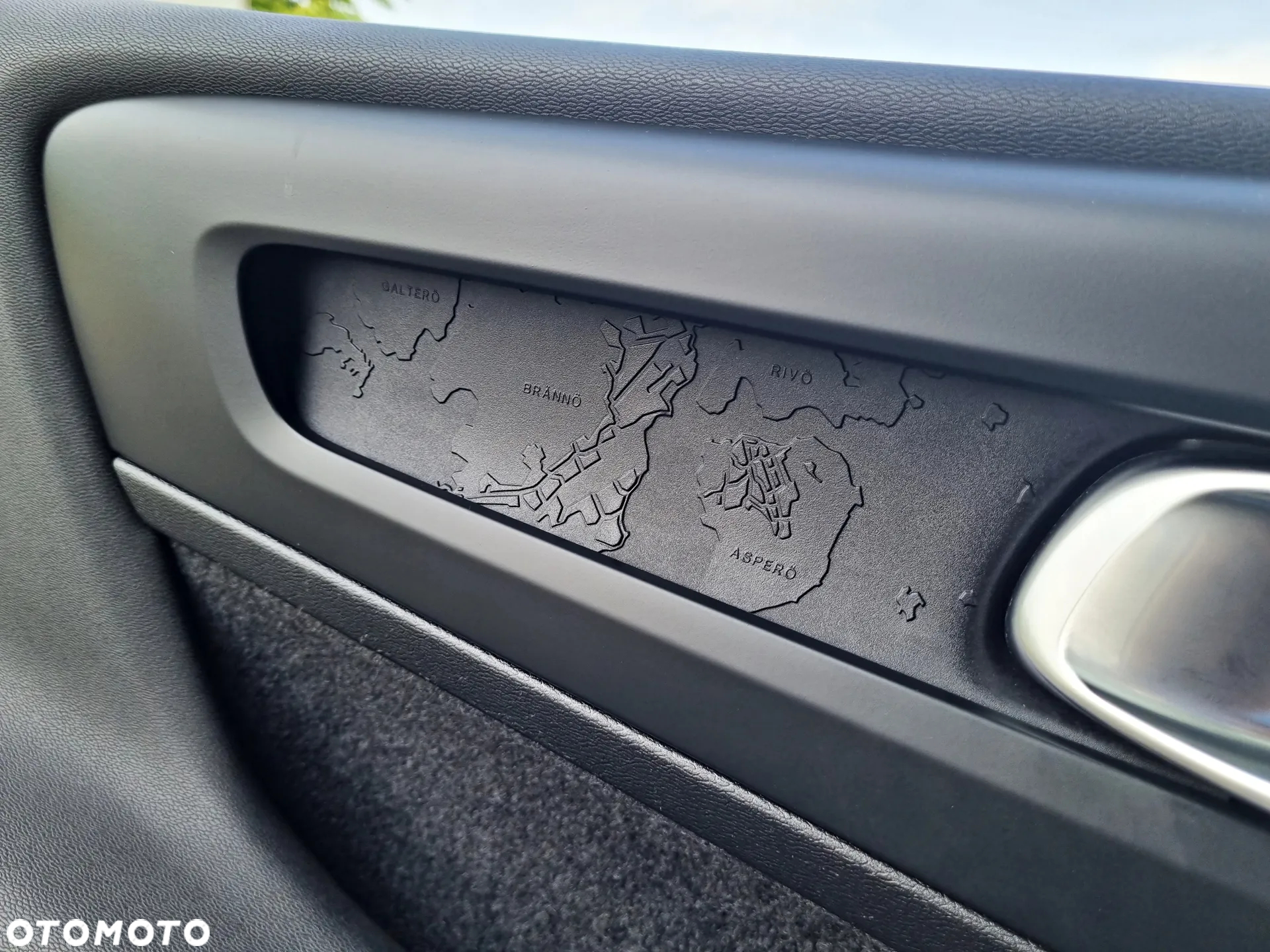 Volvo XC 40 T2 Momentum - 28