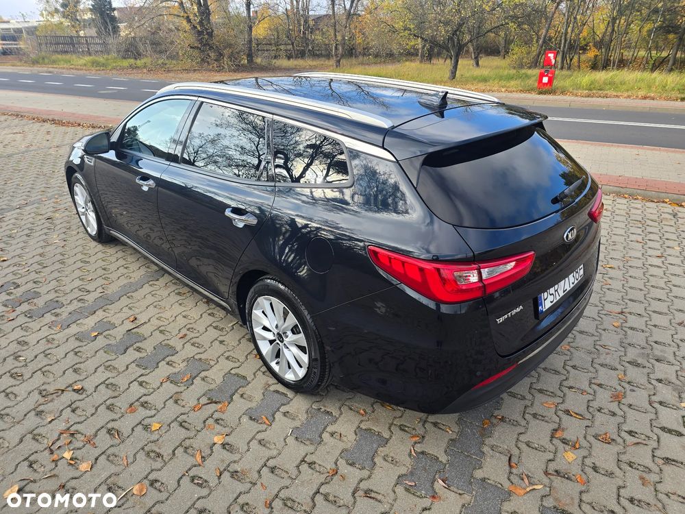 Kia Optima - 12