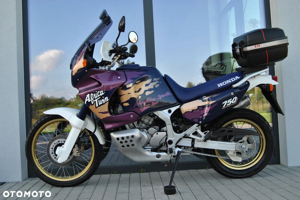 Honda XRV - 3