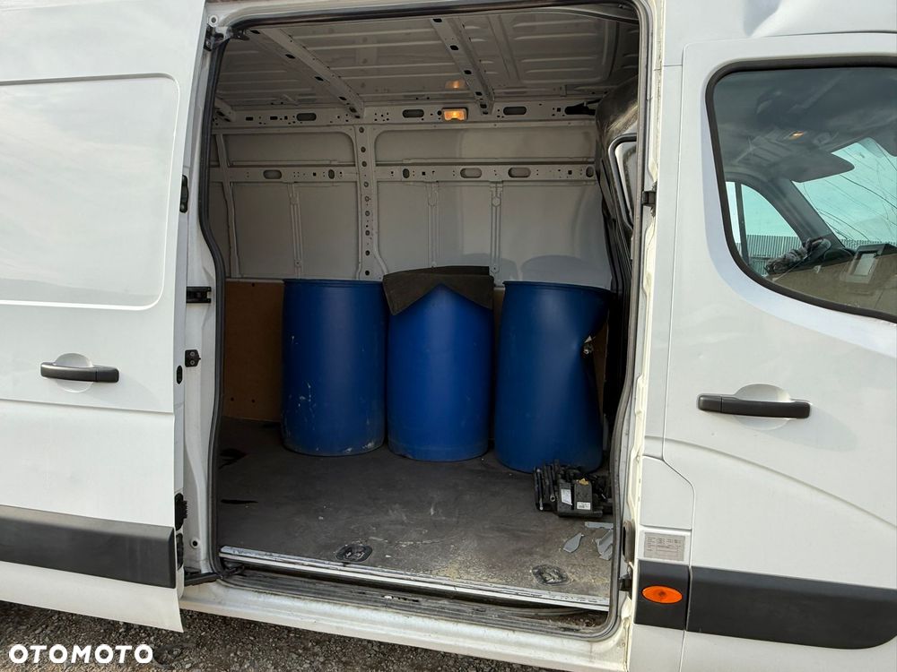 Renault Master - 24