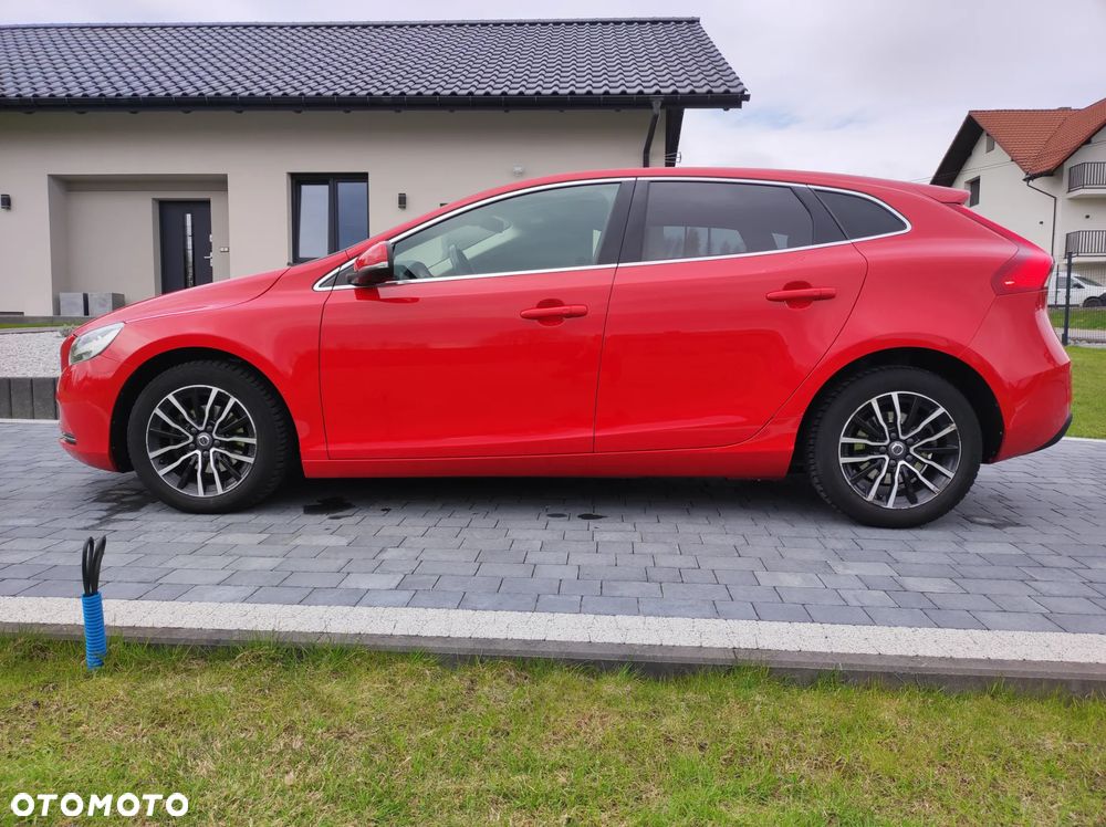 Volvo V40 D2 Inscription - 2