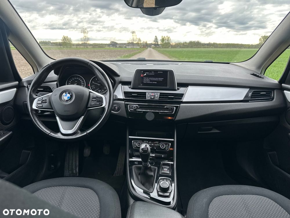 BMW Seria 2 218d Luxury Line - 33