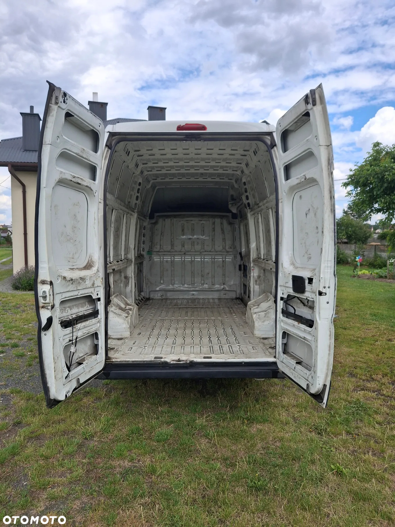 Peugeot Boxer L4H2 Salon Polska, 2.0BlueHdi 130KM Klimatyzacja, halogeny przód, światła LED dzienne - 11
