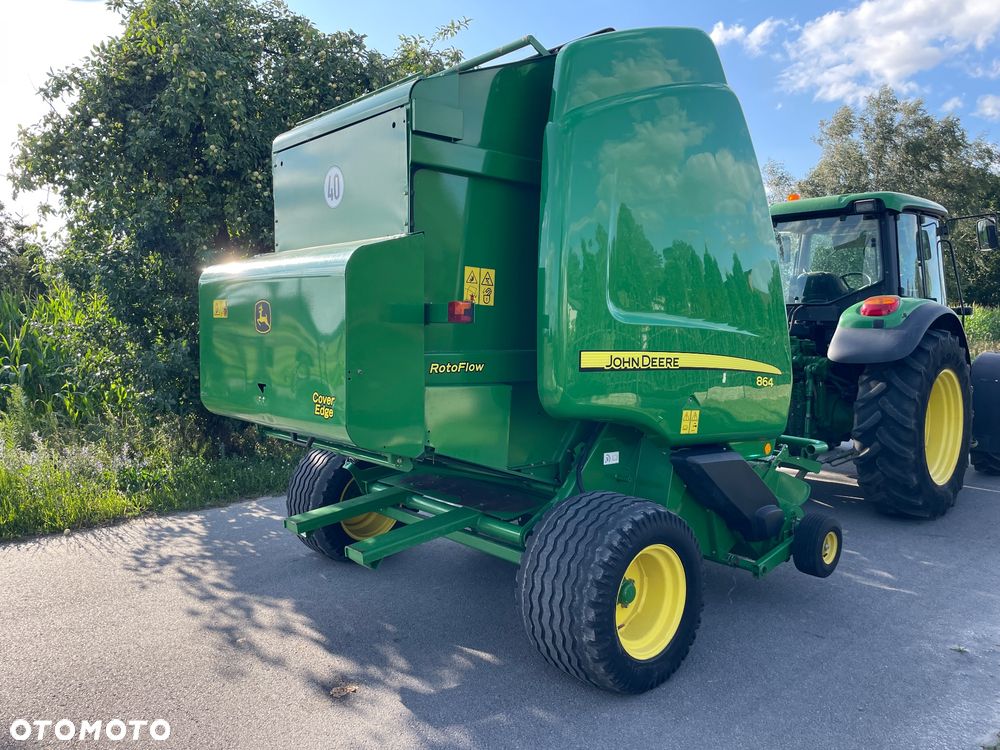 John Deere 864 - 6