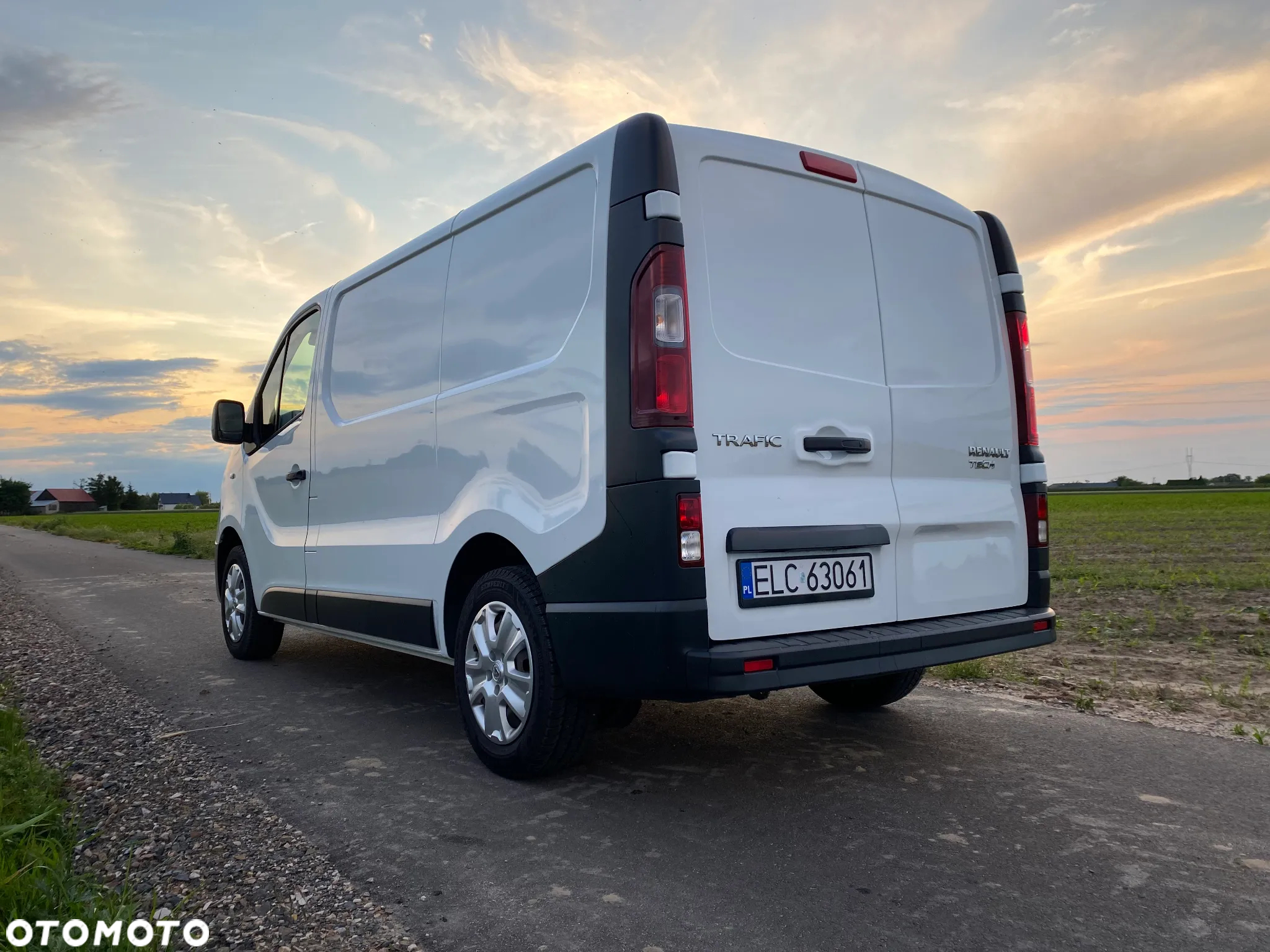 Renault trafic - 5