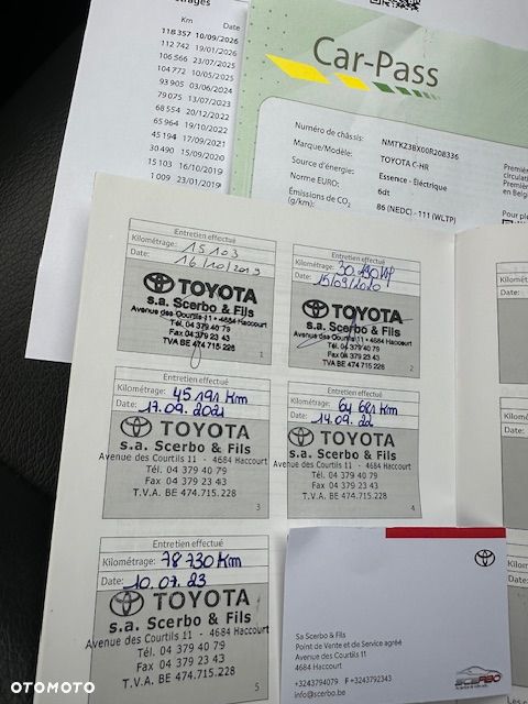 Toyota C-HR 1.8 Hybrid Executive - 6