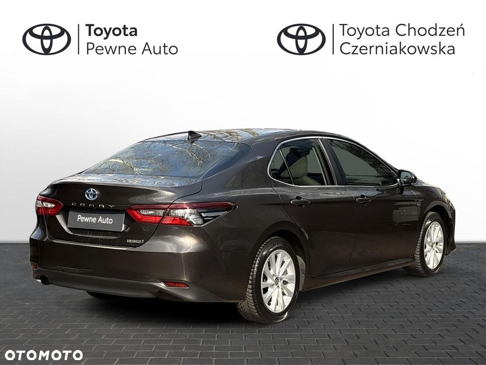 Toyota Camry 2.5 Hybrid Comfort CVT - 6