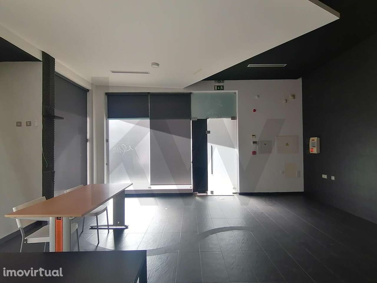 Loja para arrendamento no centro do Entroncamento - Grande imagem: 3/12