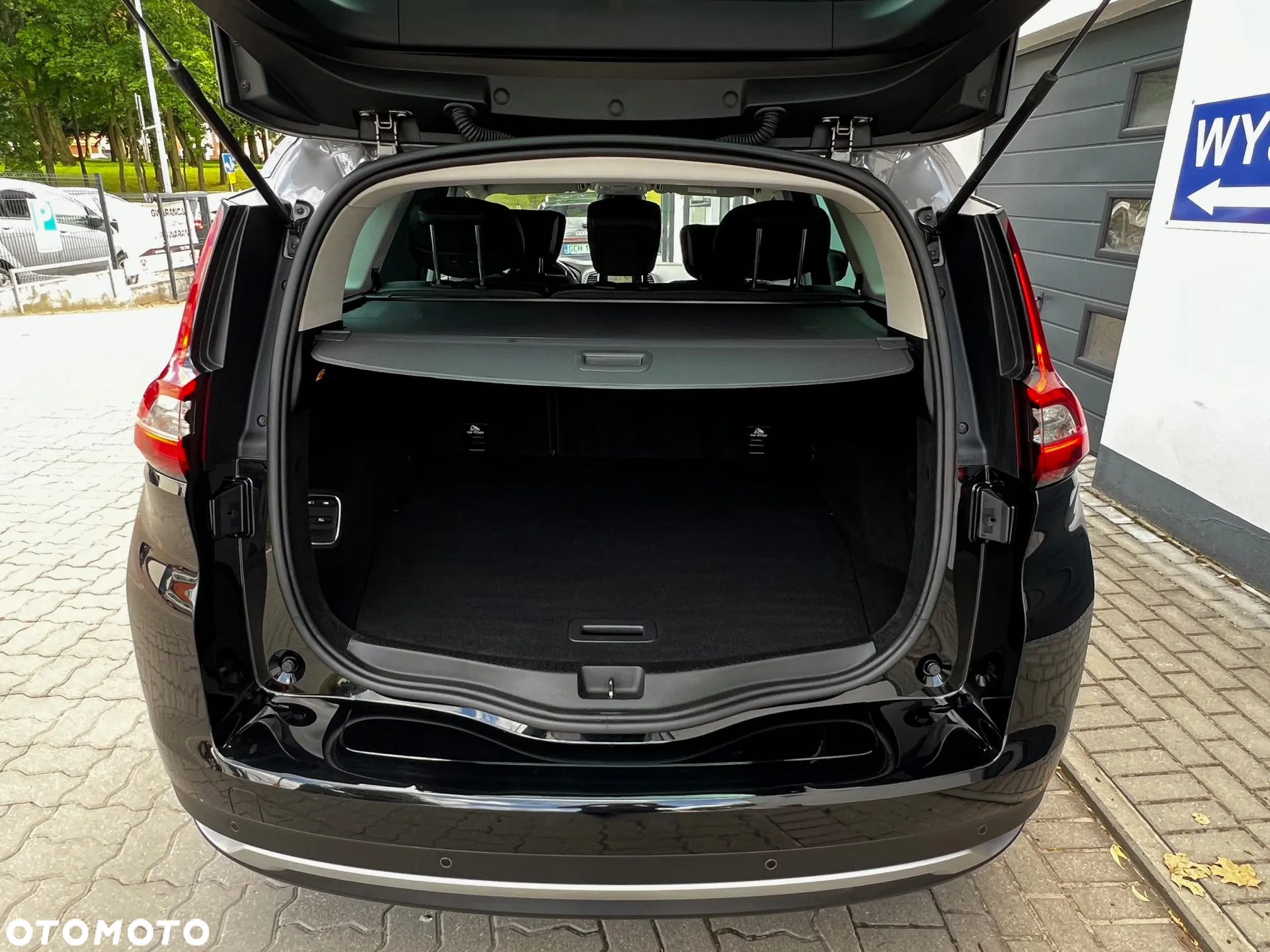 Renault Grand Scenic ENERGY dCi 160 EDC BOSE EDITION - 17