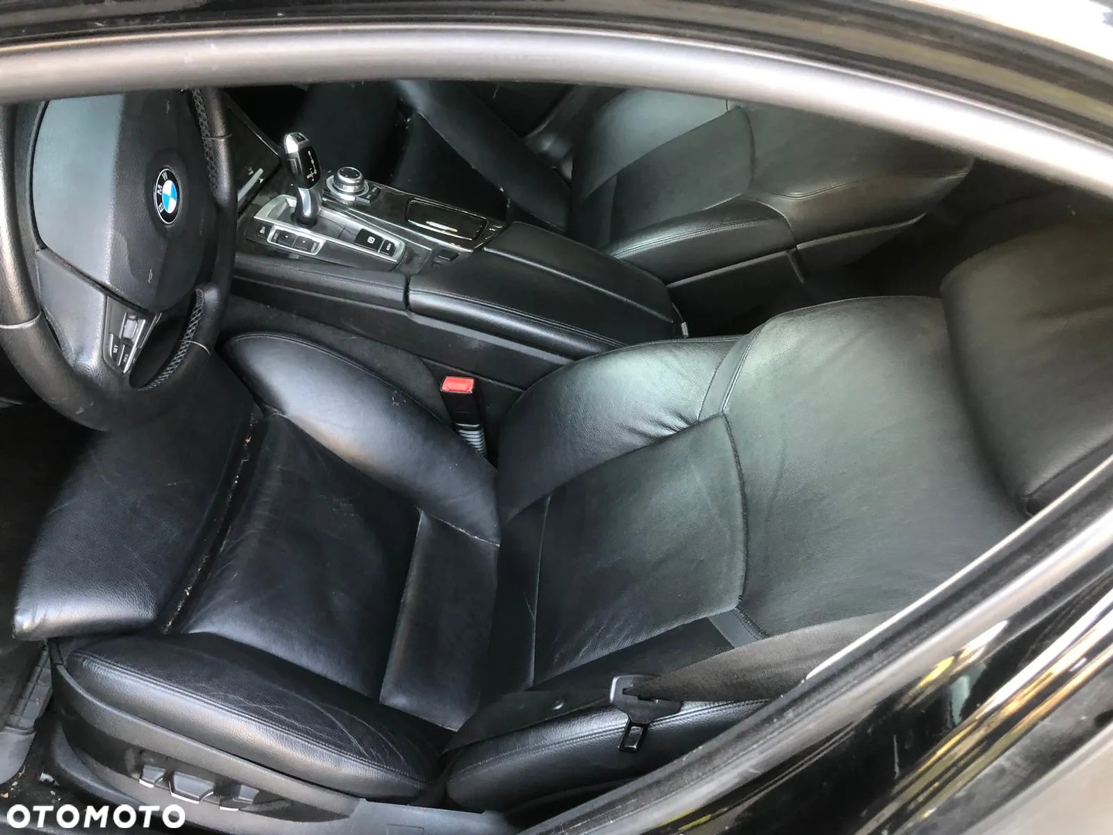 BMW Seria 5 528i xDrive - 11